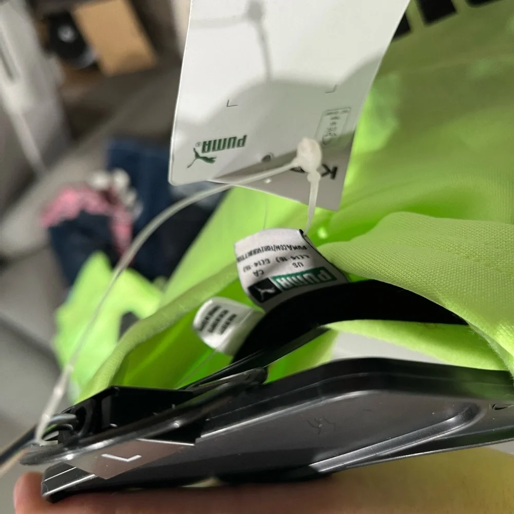Puma 2 Piece Youth Size Large Active‎ Wear New W/Tags Fizzy Apple Green W…